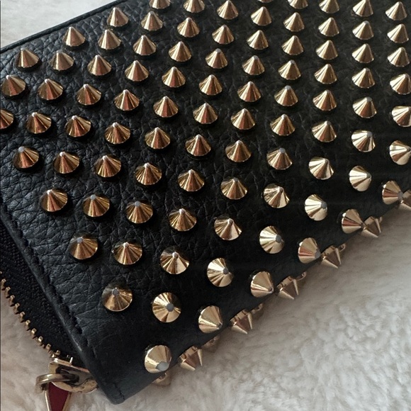 CHRISTIAN LOUBOUTIN Panettone Wallet with Spikes in Black/Gold - Picture 11 of 14